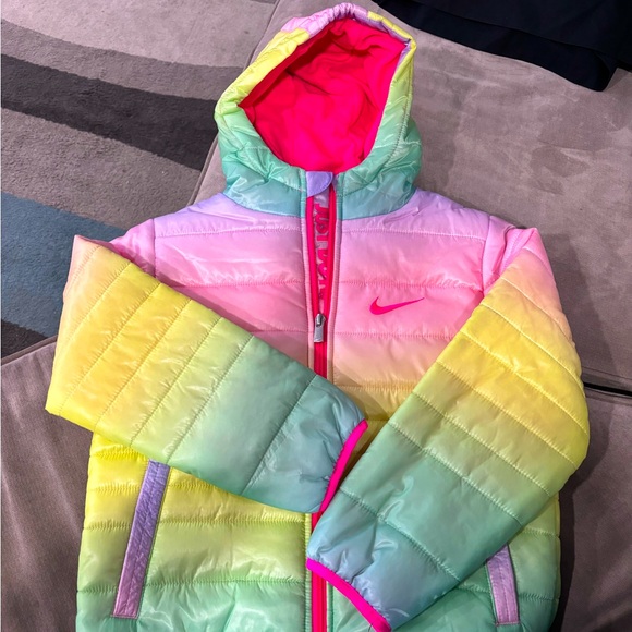 Nike Girls Rainbow Jacket - Picture 1 of 6